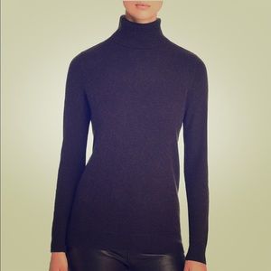 C by Bloomingdales Cashmere Charcoal Turtleneck